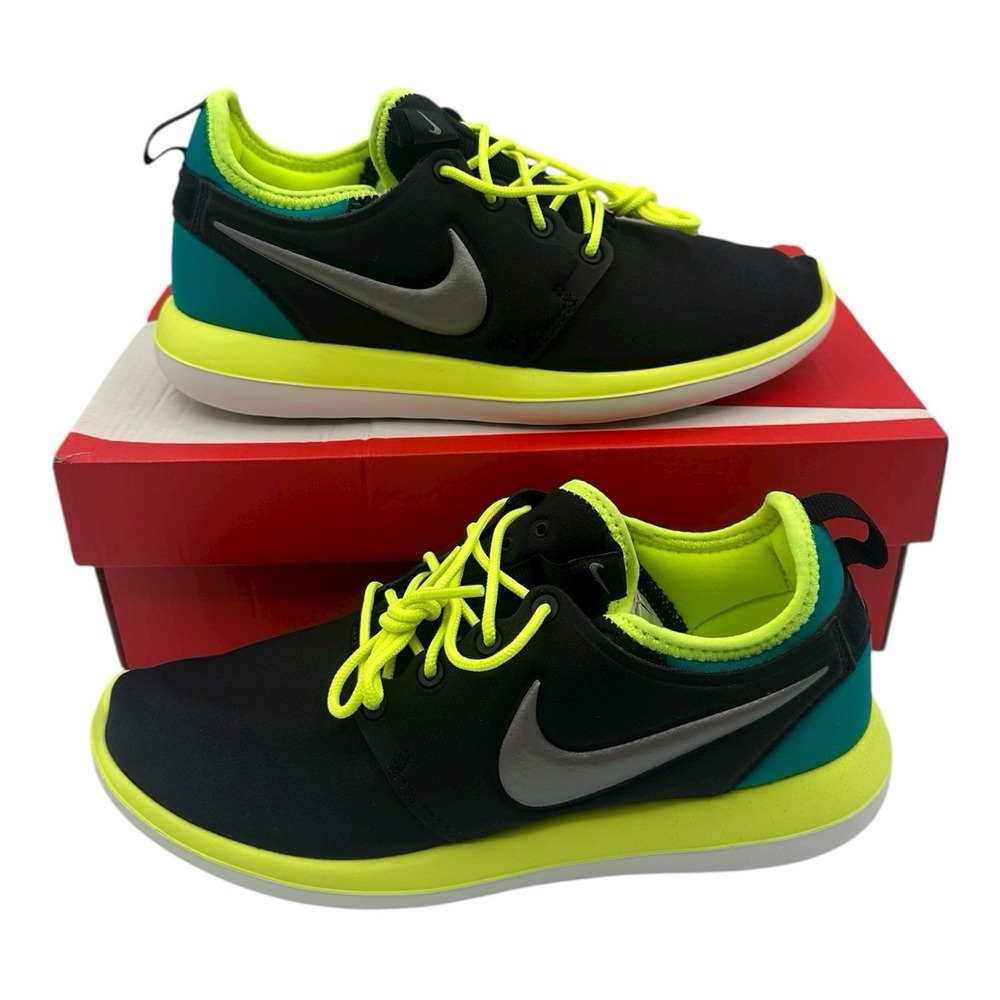 Nike Roshe Two GS Running Shoes‎ YOUTH Kids 4.5 Y Black/Volt Sneakers 844653-003